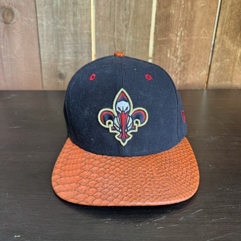 New Era New Orleans Pelicans 9FIFTY Adjust Snapback Hat Navy Blue/Red